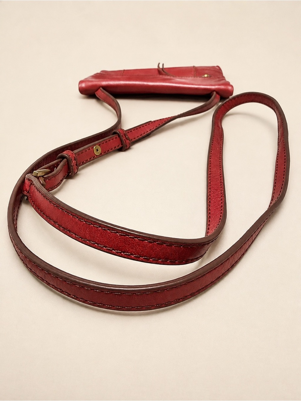 HOBO Sparrow Leather Crossbody Bag Logan Red + Dust Bag - Picture 7 of 12